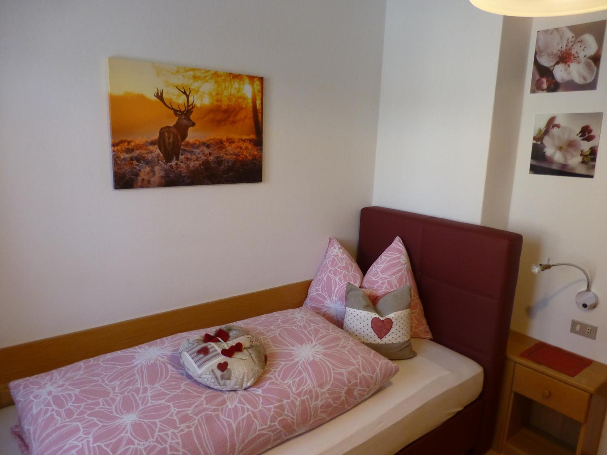 Bed and Breakfast Garni Helfer Toblach Exterior foto